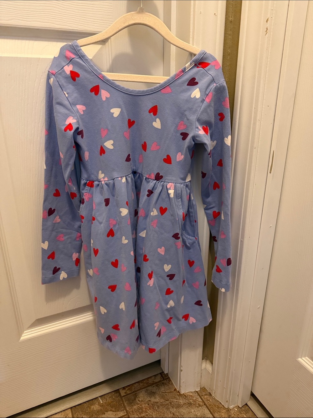 Hanna Andersson- Light Blue Hearts Print Long Sleeve Dress With Pockets. Size 5.